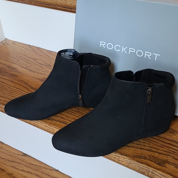 ROCKPORT EMESE Shoes - ROCKPORT EMESE SIZE 8M BLACK ANKLE BOOT